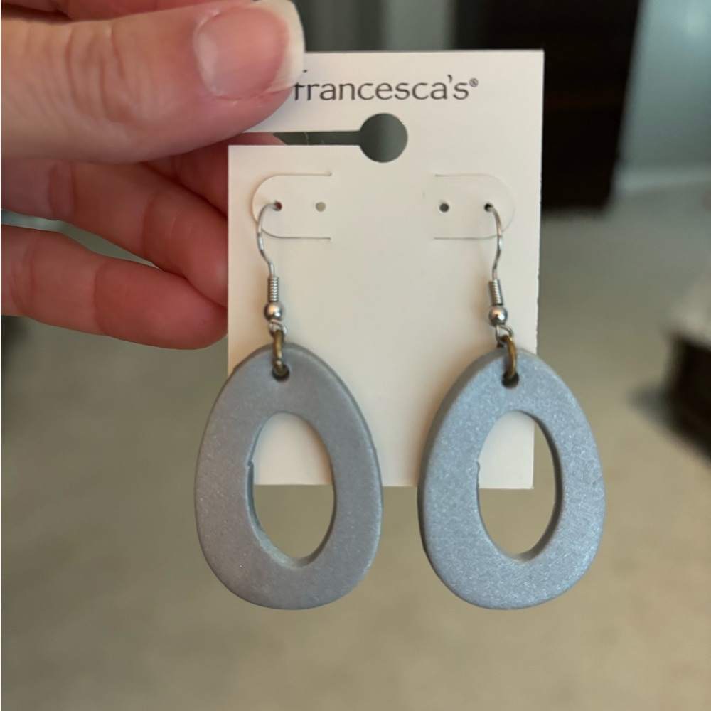 Earring bundle-4 pair! - Picture 4 of 4